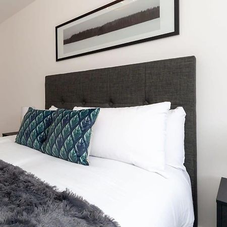 Modern 2 Bedroom Apartment In Wimbledon 伦敦 外观 照片
