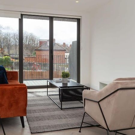 Modern 2 Bedroom Apartment In Wimbledon 伦敦 外观 照片